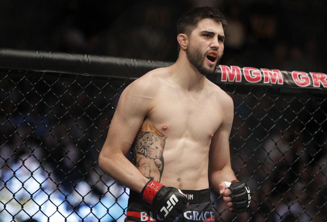 カーロス・コンディット